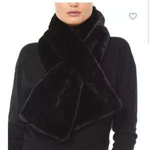 Apparis Luna faux fur scarf NWT